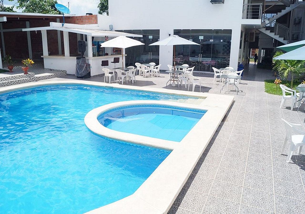 Tahuari Hotel Pucallpa Exterior foto
